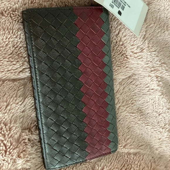 Bottega Veneta brand new wallet BV